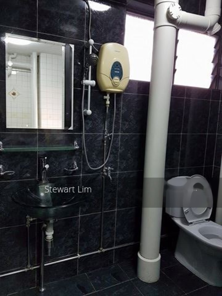 Blk 209 Jurong East Street 21 (Jurong East), HDB 5 Rooms #145707702